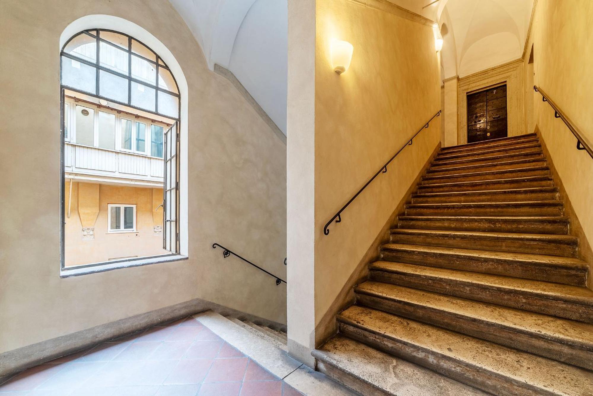 Piazza Navona Penthouse Apartment Рим Екстериор снимка